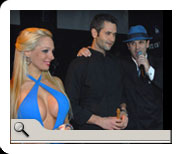 Adam picks up the Big Woody award for the Most Generous Affiliate Program on the Net - PussyCash.com!