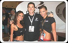 Ben picks up these two hotties hanging out in the PussyCash booth