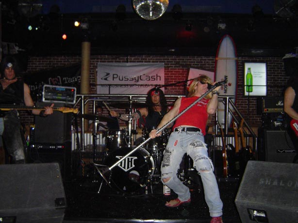 PussyCash sponsored the Rock-n-Roll Beach Party where Metalhead rocked the house