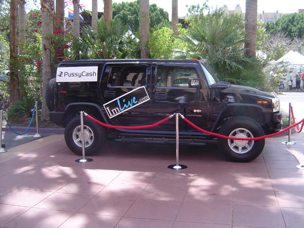 On display - the Hummer H3.  Wouldn't you like to cruise away in this?